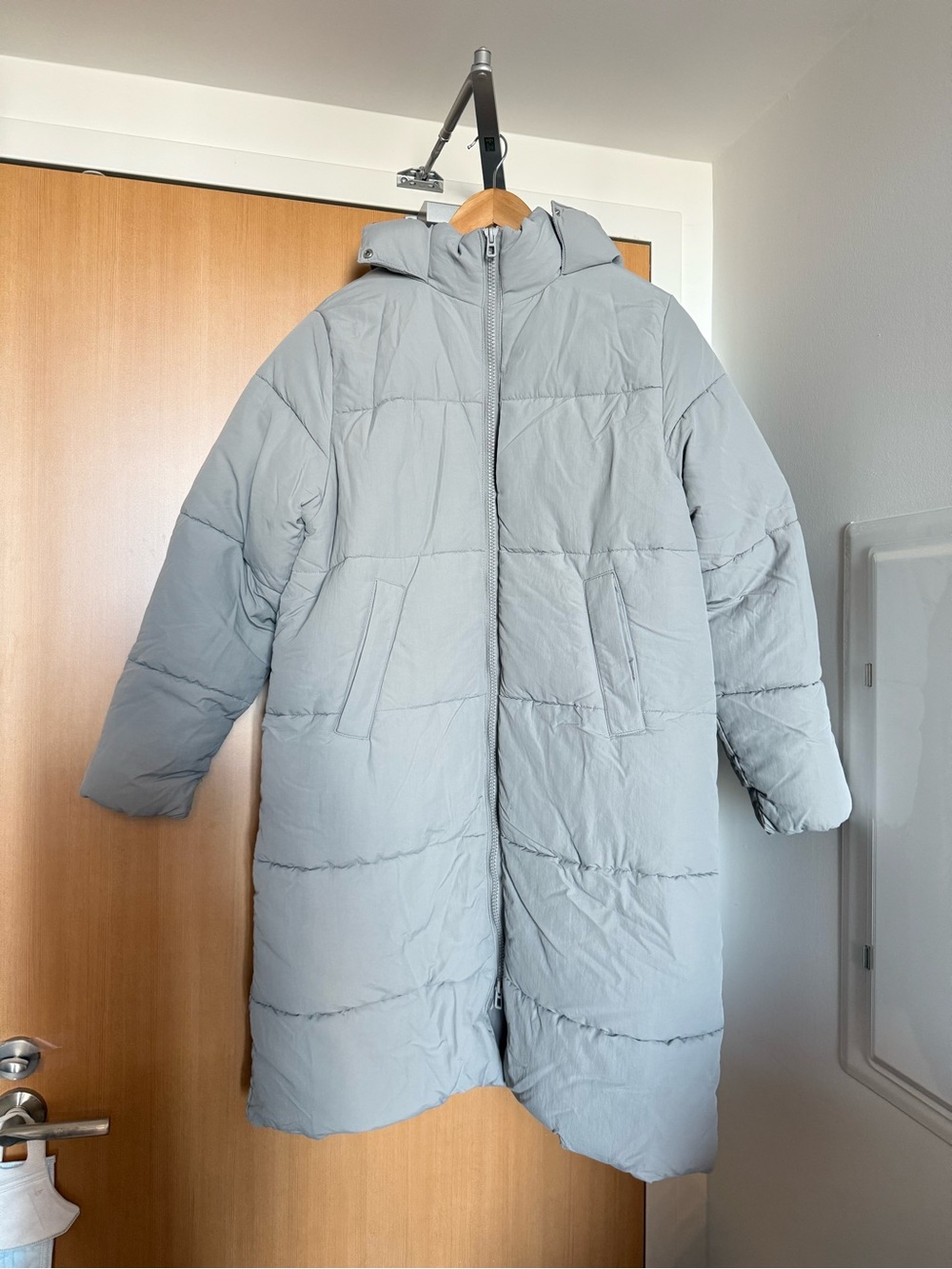 H&M Light Gray Oversized Hooded Quilted Puffer Coat